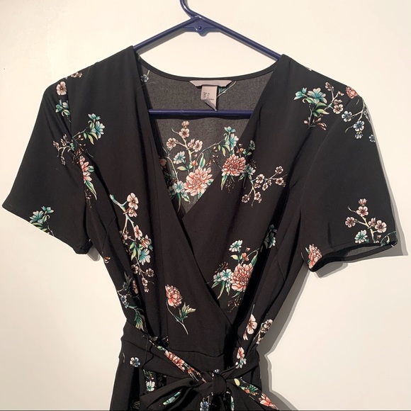 Black Floral Wrap Dress - Picture 5 of 10
